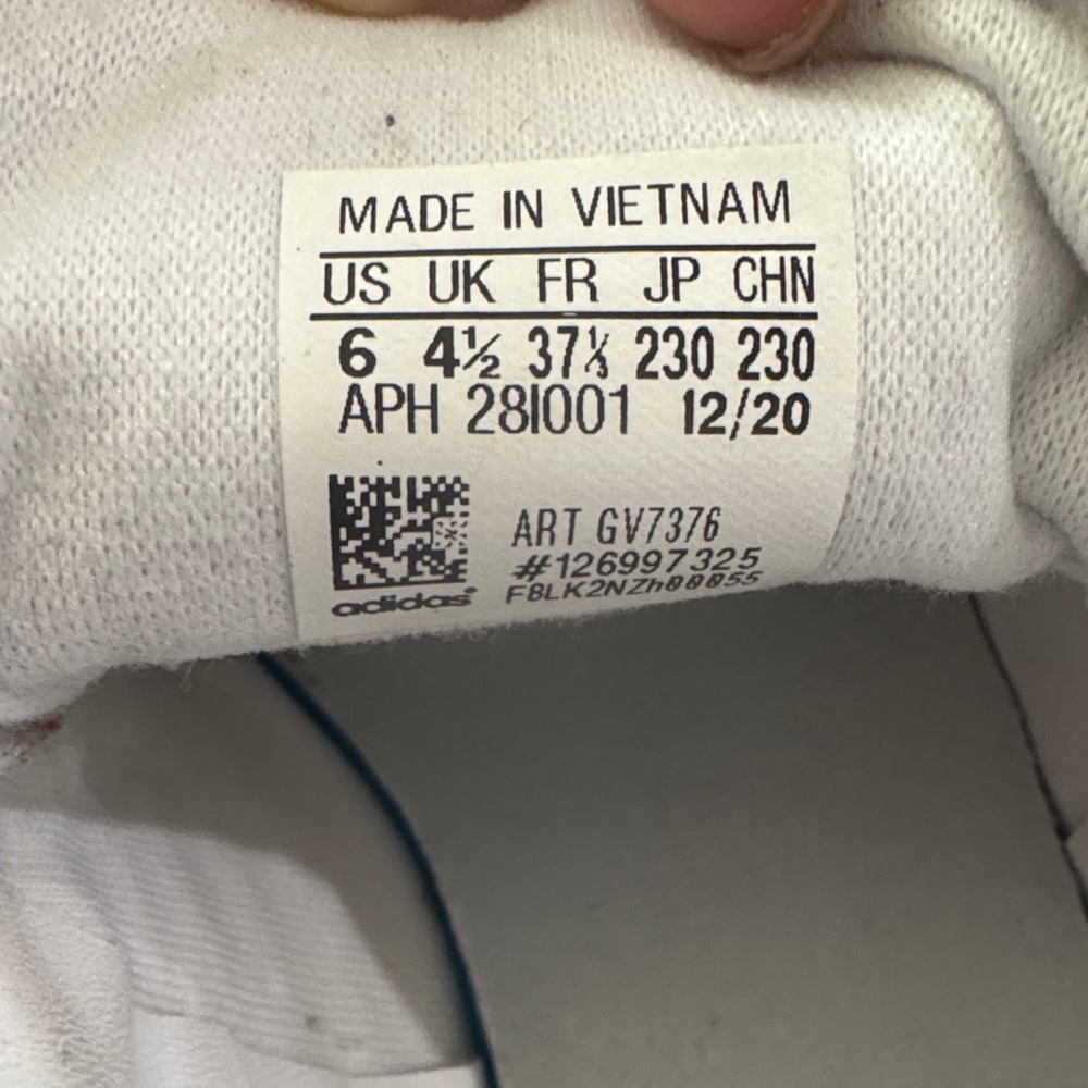 Adidas Stan Smith White Sneakers View 4